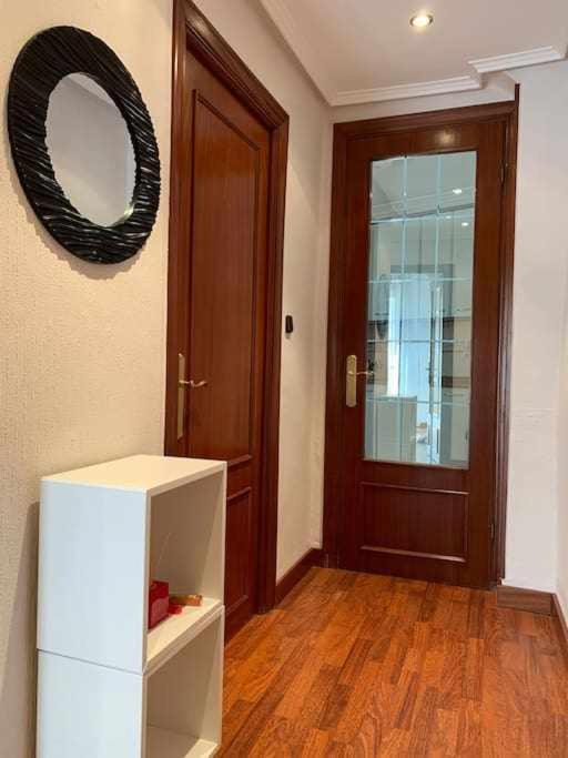 شقة Arostegi Etxea Bonito Piso Junto Al Puerto بيرميو المظهر الخارجي الصورة