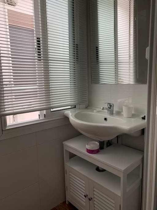 شقة Arostegi Etxea Bonito Piso Junto Al Puerto بيرميو المظهر الخارجي الصورة