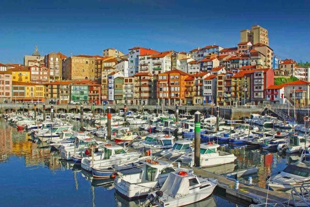 شقة Arostegi Etxea Bonito Piso Junto Al Puerto بيرميو المظهر الخارجي الصورة